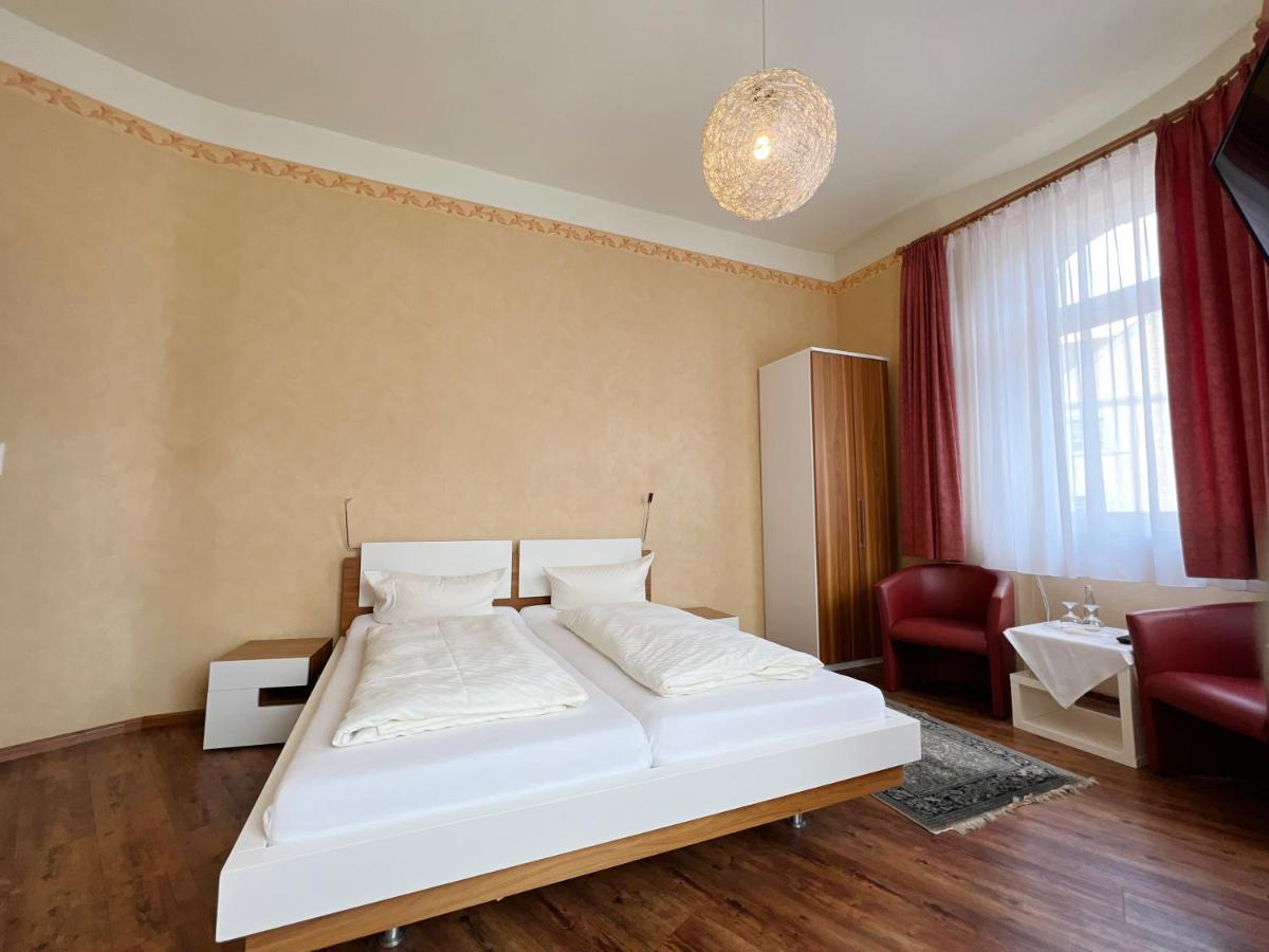 Hotel Kuehler Krug Freiburg im Breisgau Eksteriør bilde